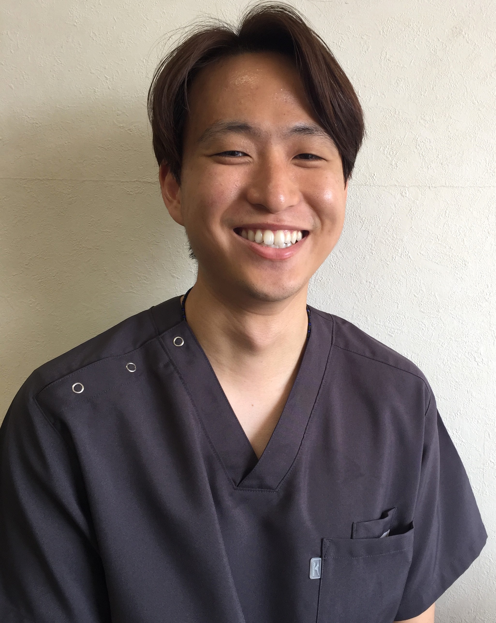歯科医師 柴田 翔太